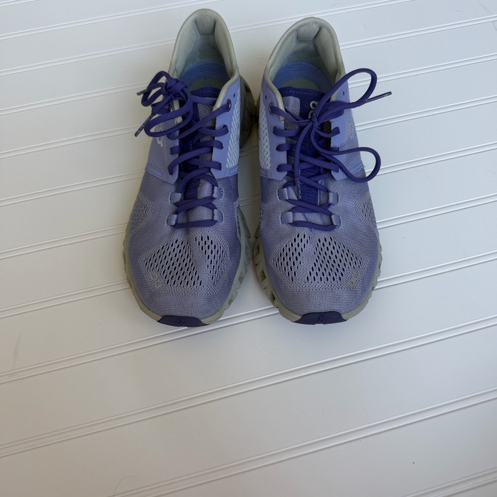 On Running Purple Lace-Up Sneakers